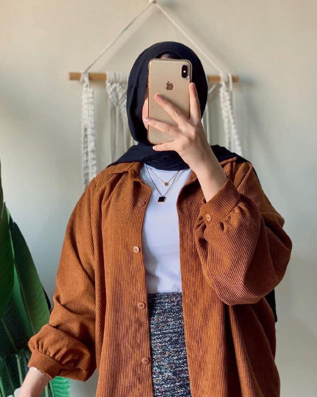 Velora Ribbed Velvet Shirt